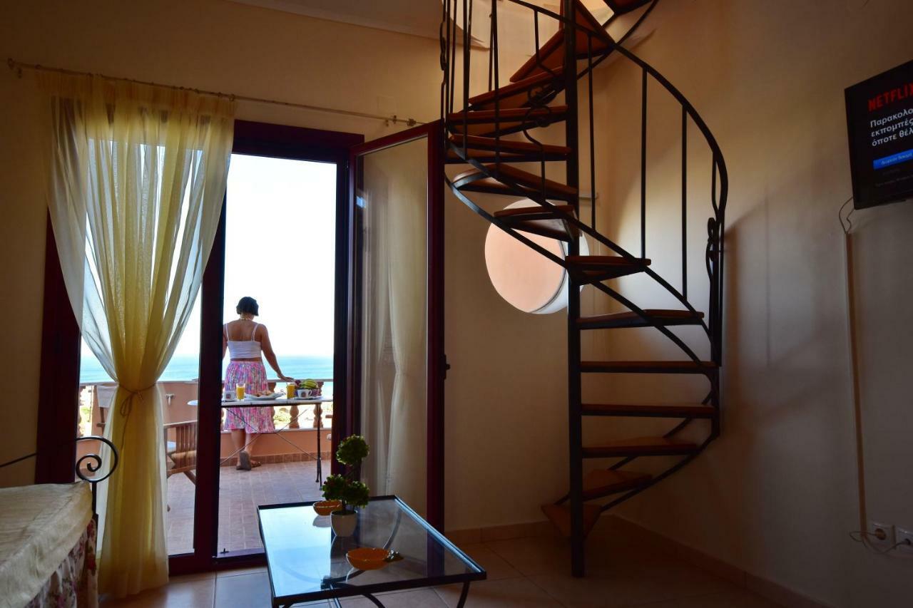 Anais Apartments Megas Limnionas ภายนอก รูปภาพ